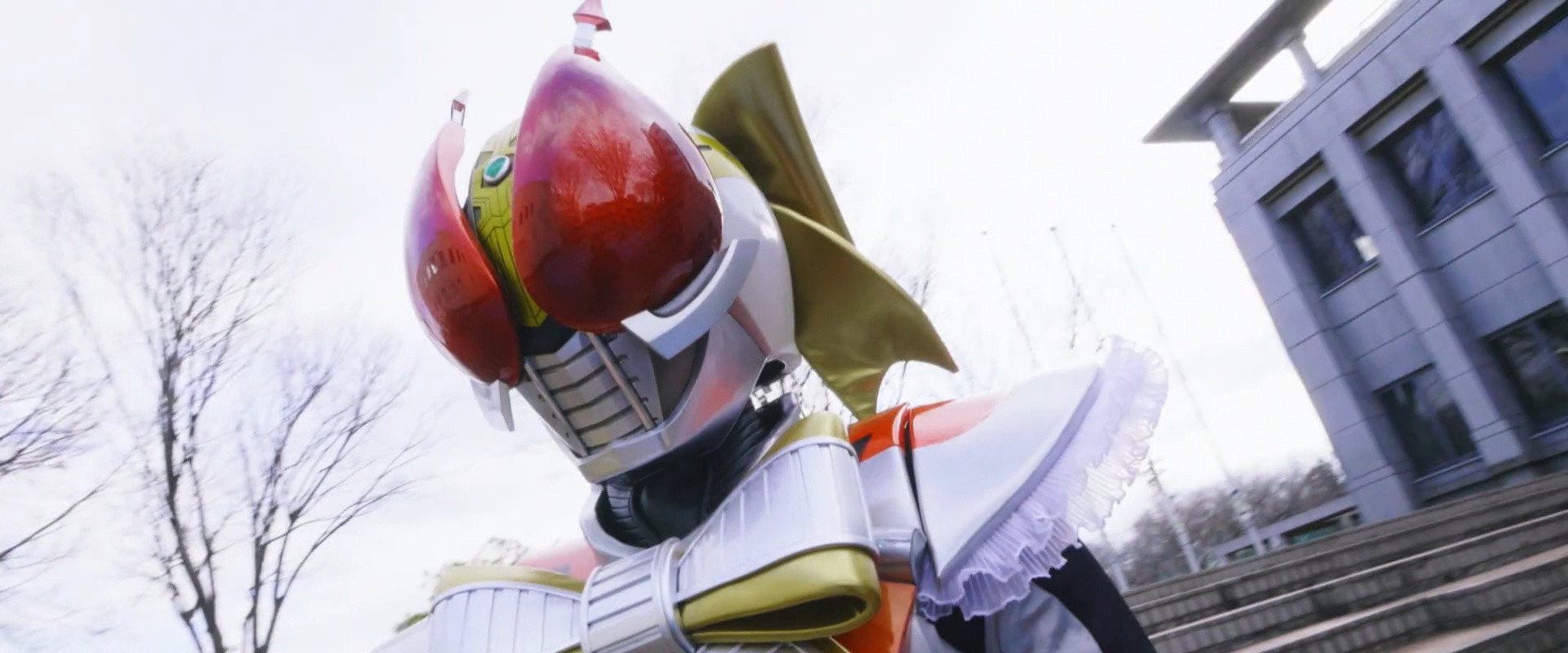 Kamen Rider Den-O: The Birth of Pretty Den-O! backdrop