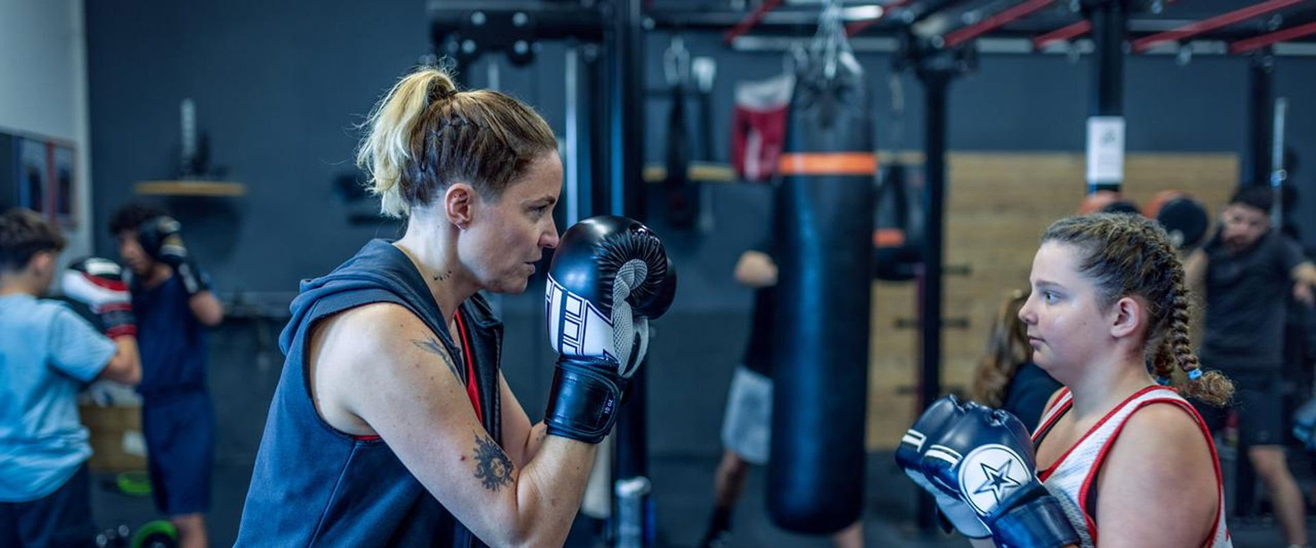 Tod in Tirol backdrop