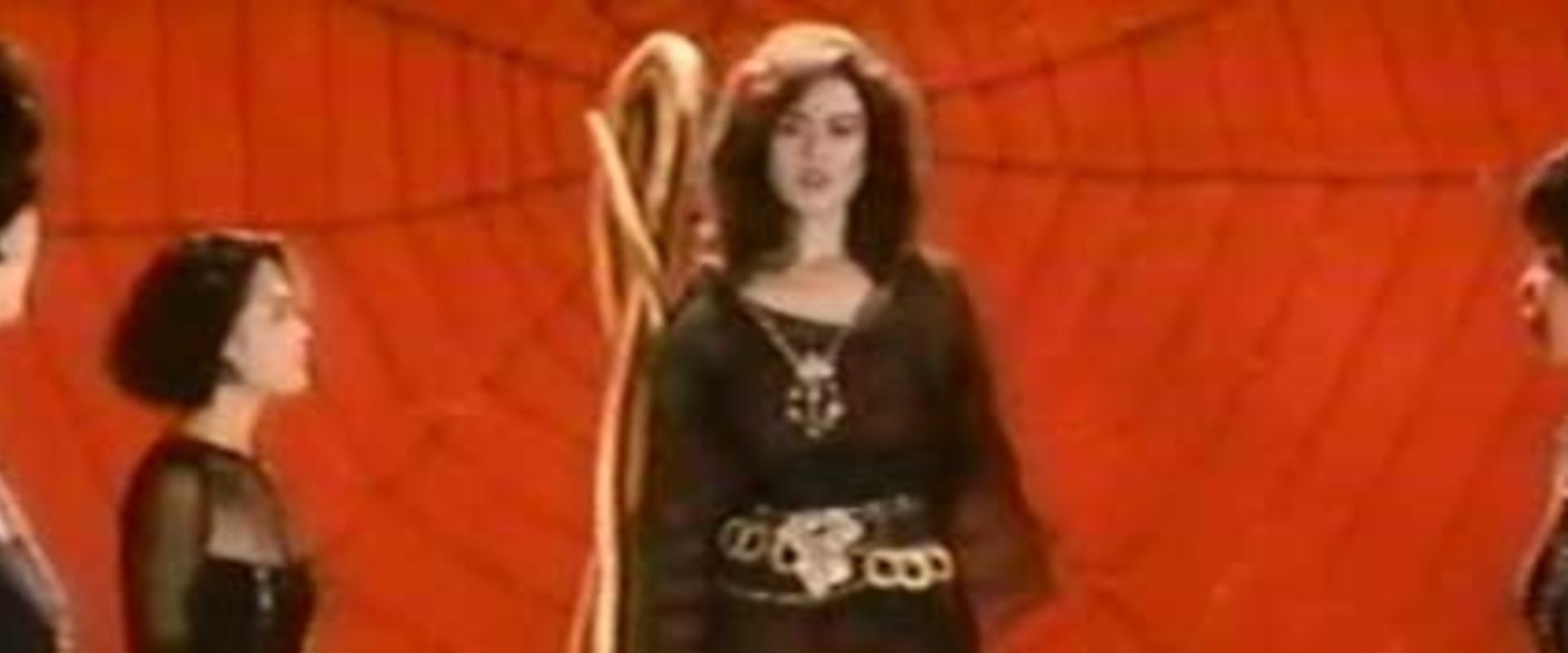 Beauty Evil Rose backdrop