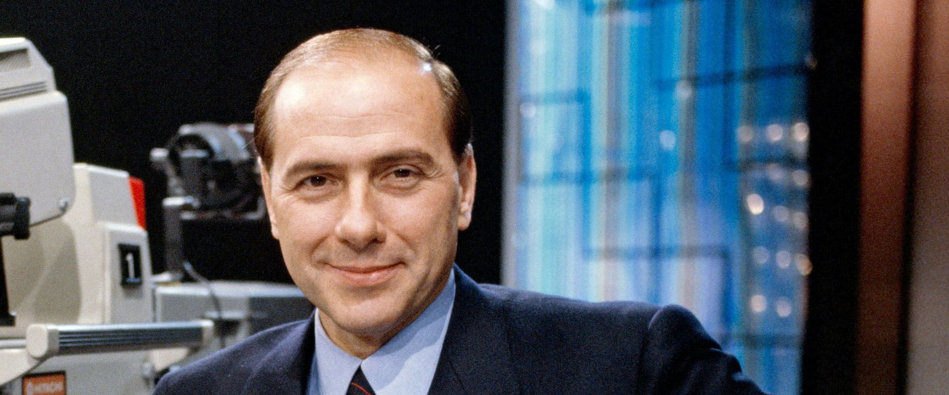 Berlusconis Aufstieg backdrop