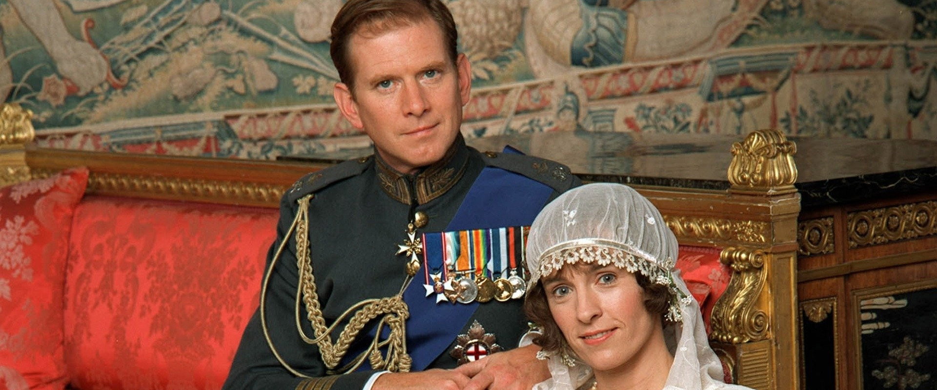 Bertie and Elizabeth backdrop