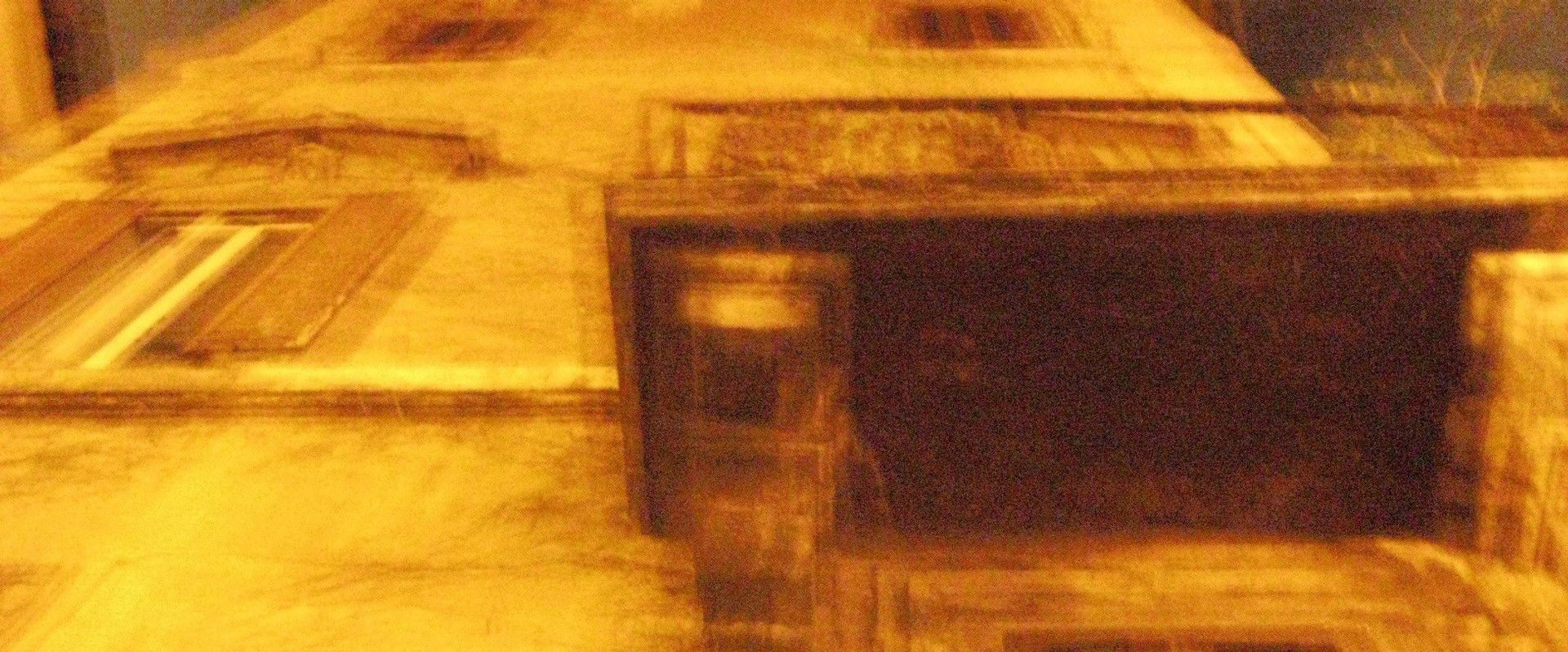 L'occhio di vetro backdrop