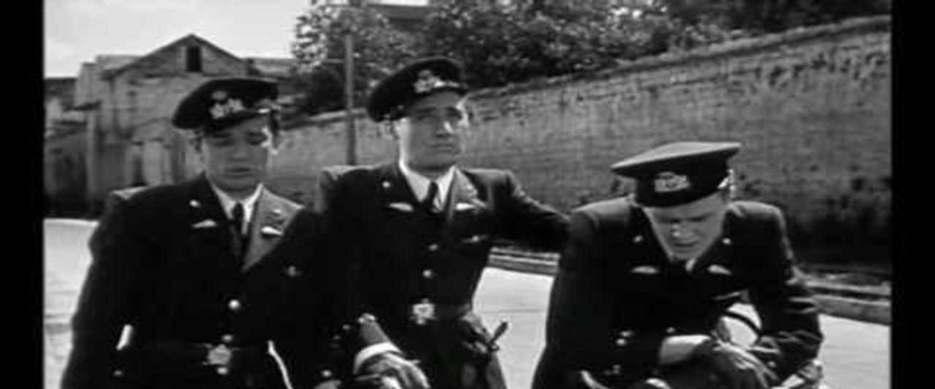 I tre aquilotti backdrop