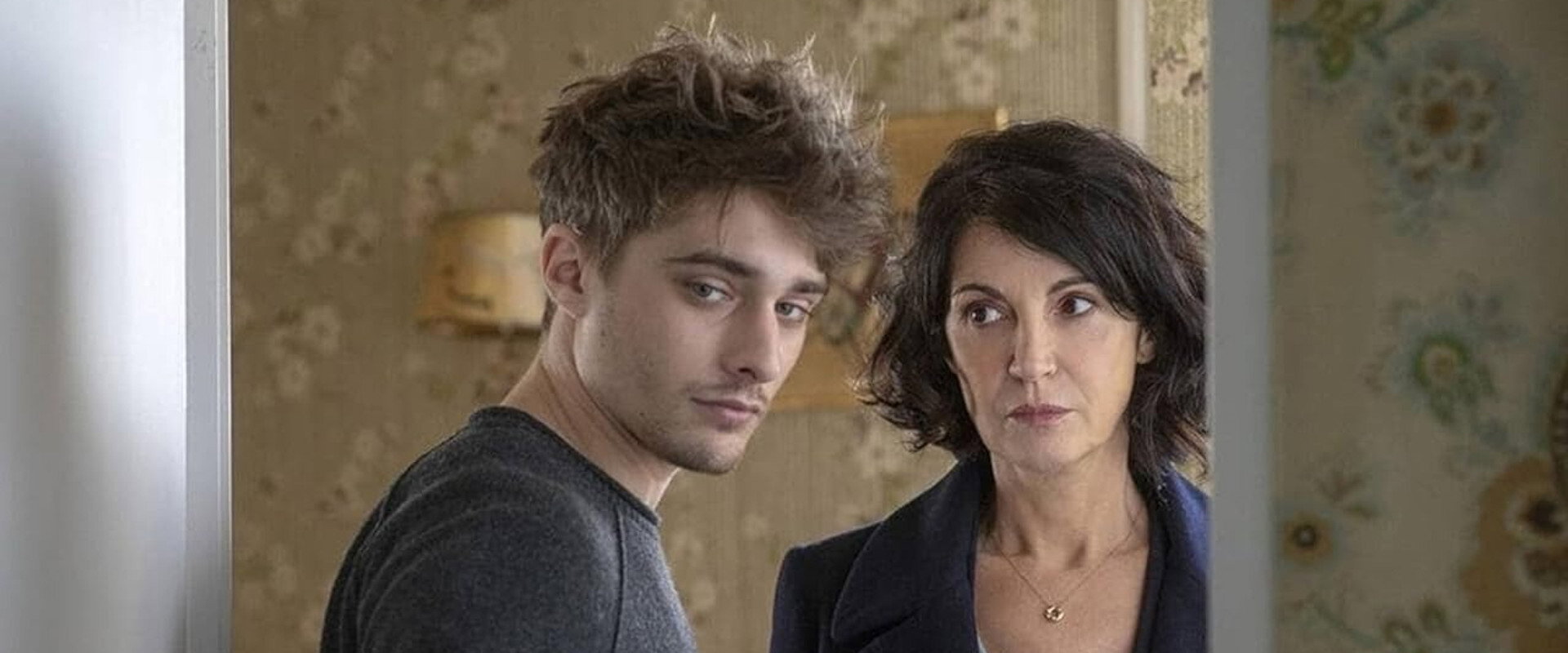 The Devil Inside backdrop