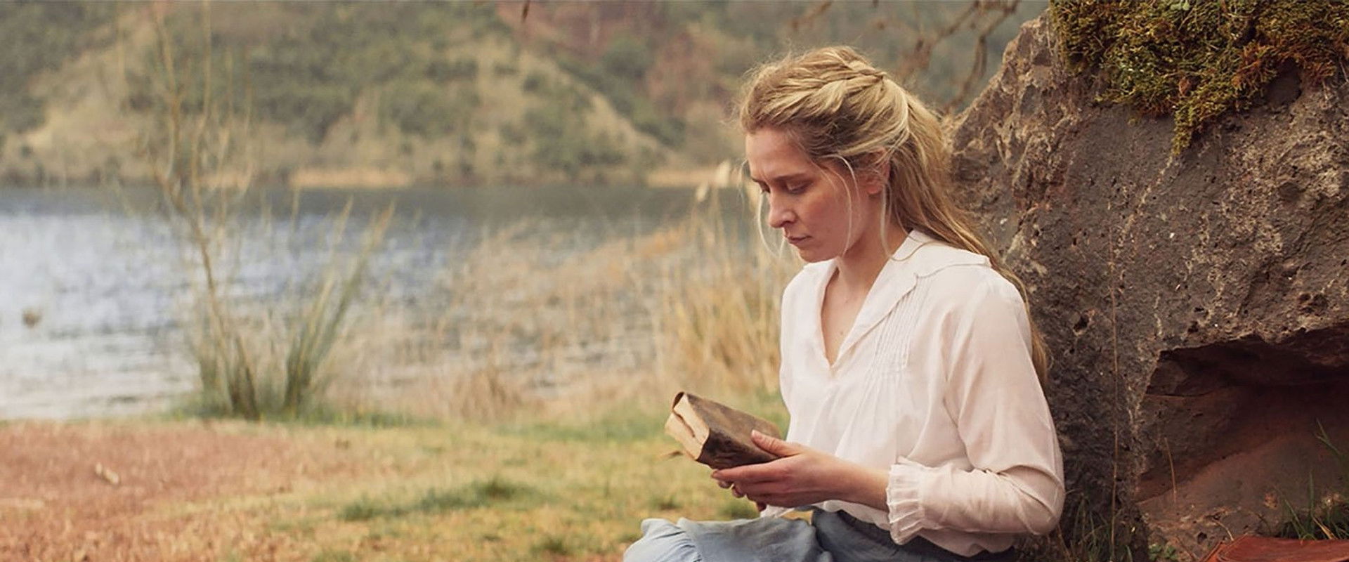 Where Ravens Fly backdrop