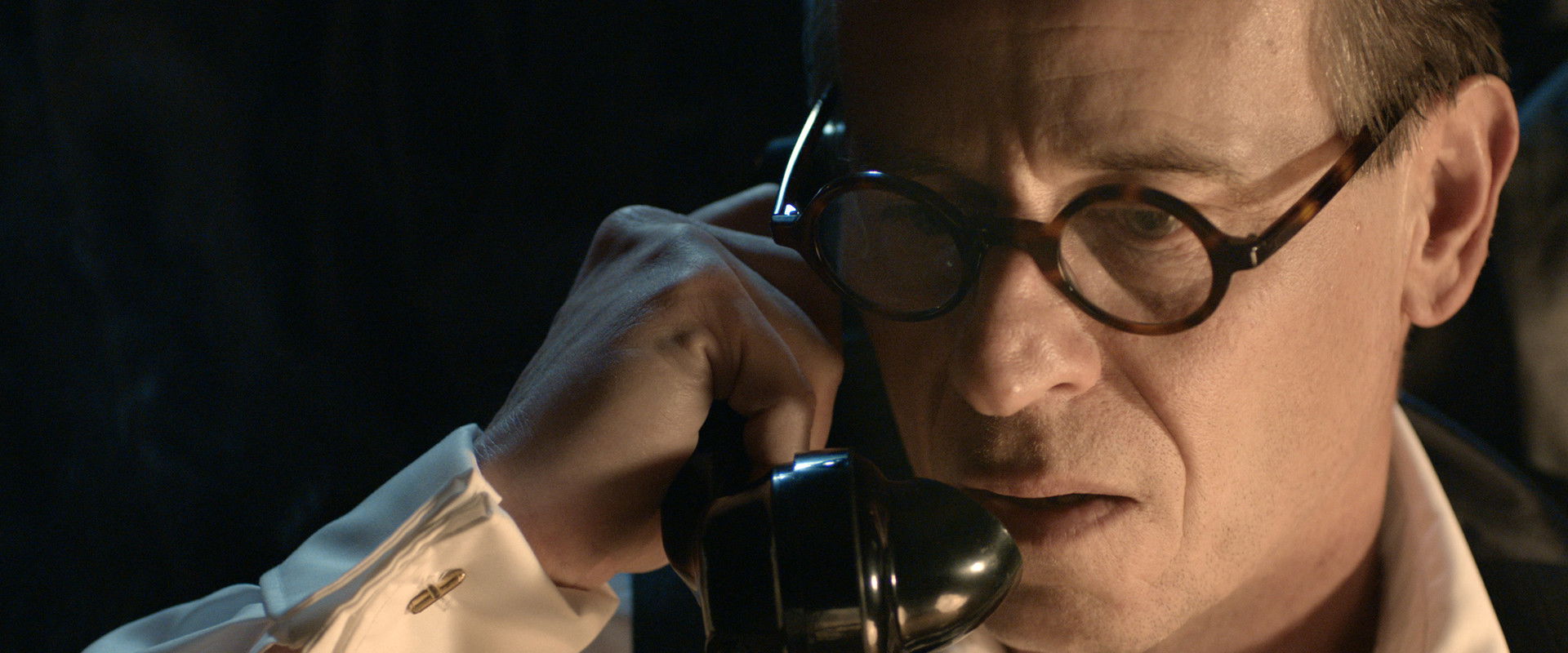 A Prominent Patient backdrop