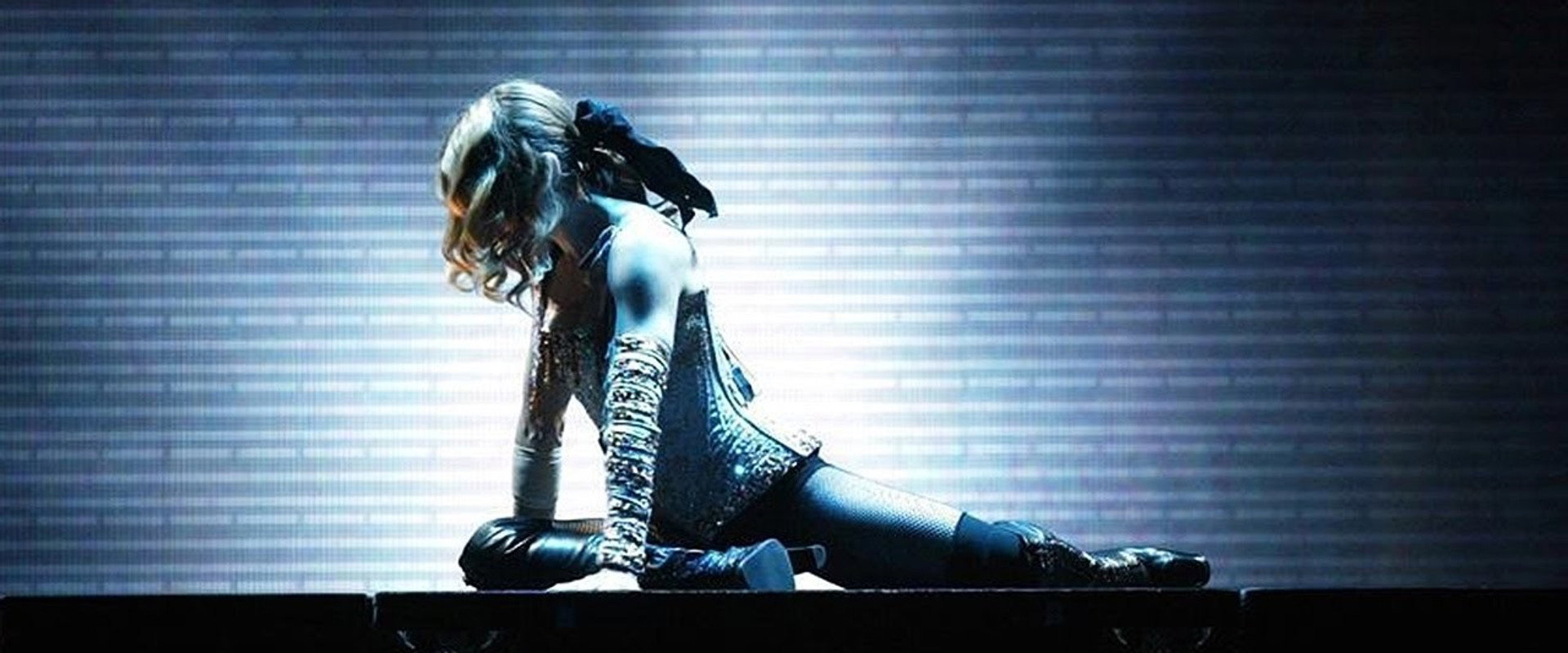 I'm Going to Tell You a Secret backdrop