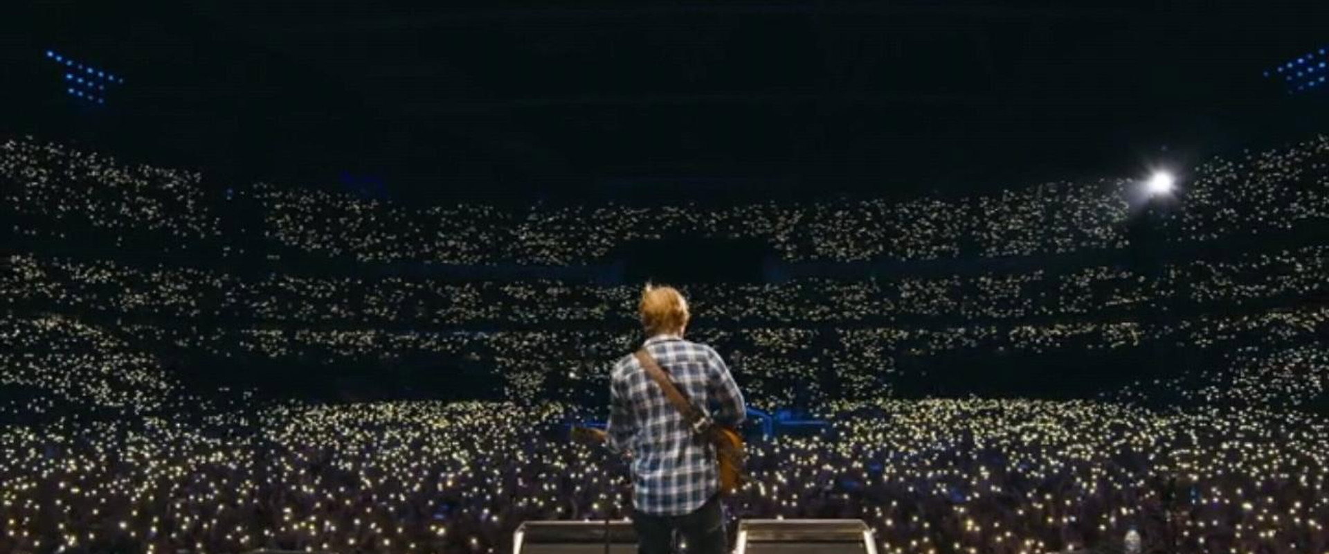Ed Sheeran: Jumpers for Goalposts backdrop