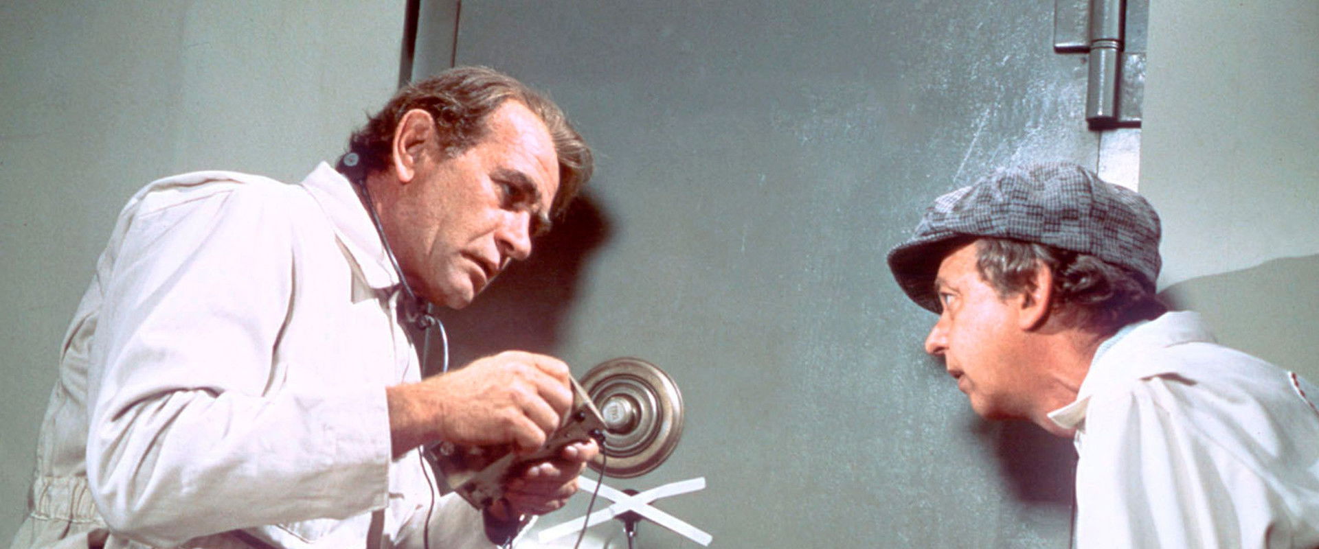 No Deposit, No Return backdrop