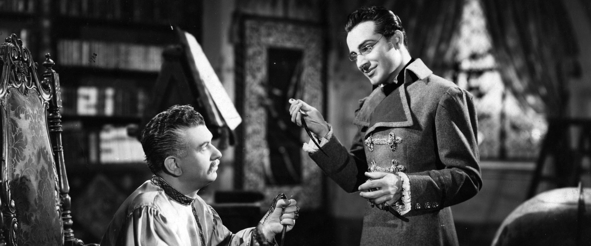 Aquila Nera backdrop