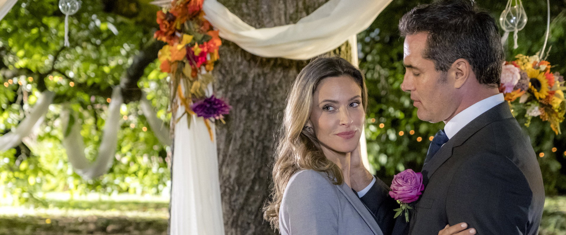 A Harvest Wedding backdrop