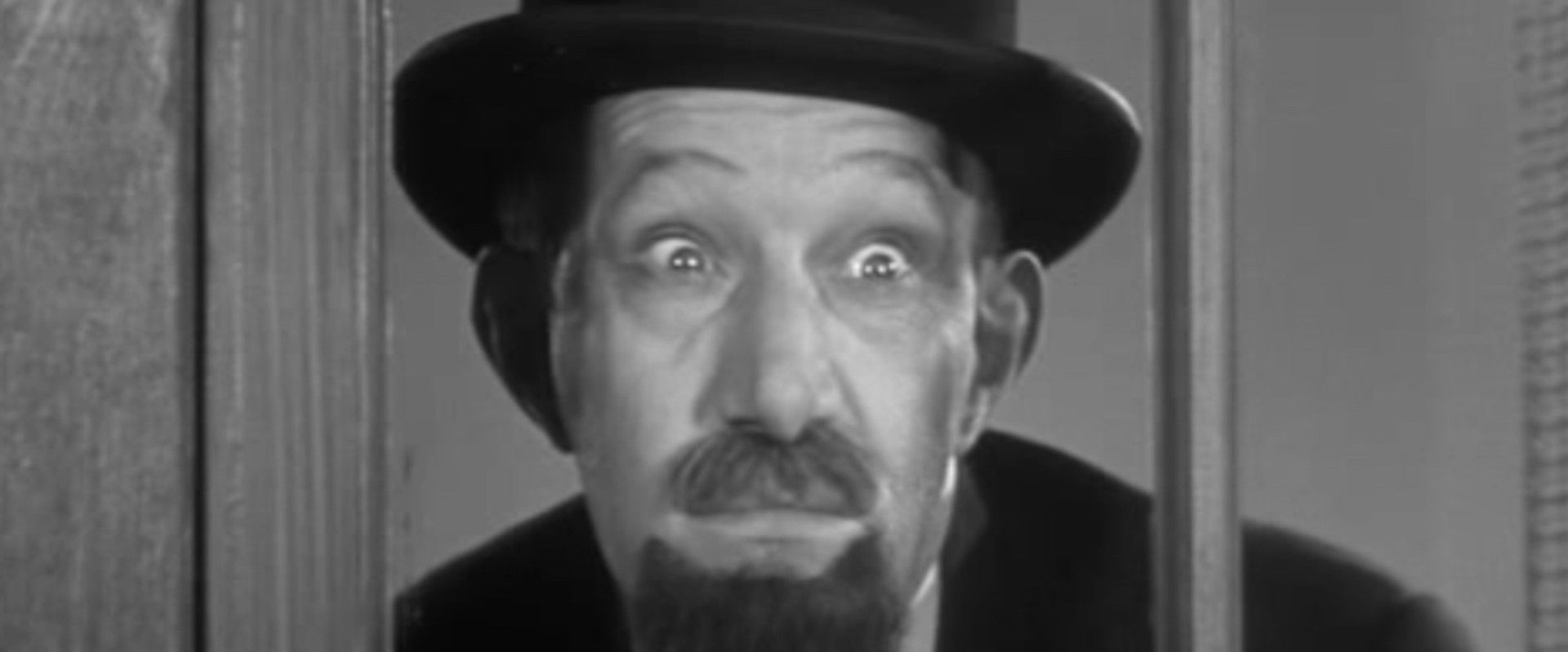 Dollar Dizzy backdrop