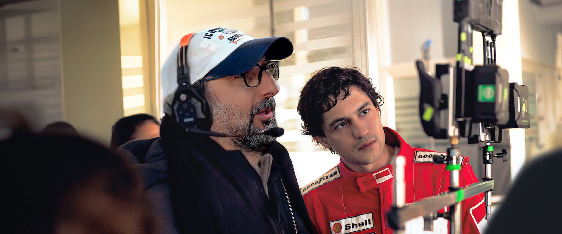 Making Senna backdrop