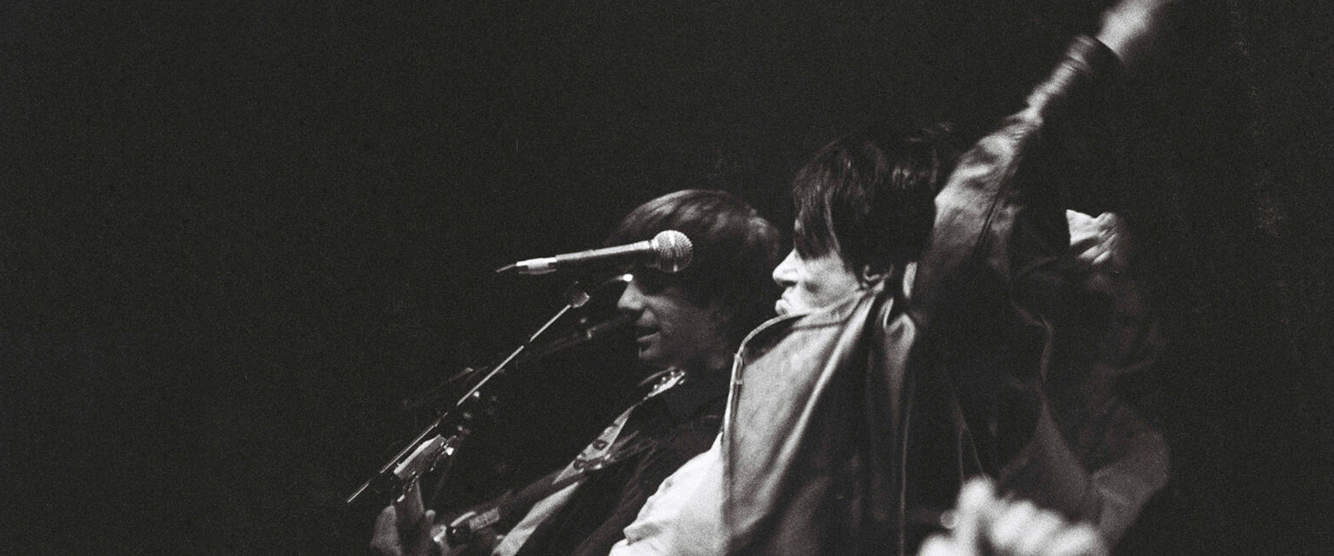 Sonic Youth: Screaming Fields of Sonic Love backdrop