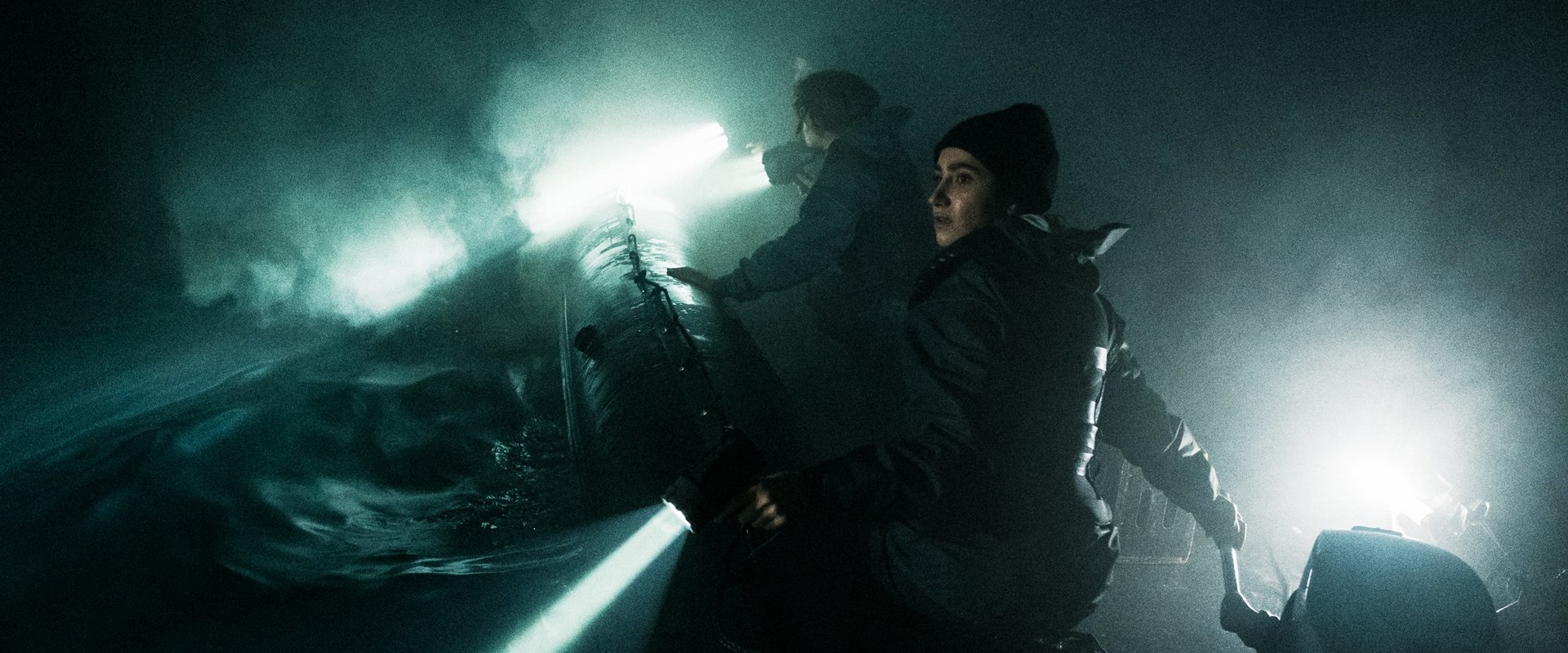 Dead in the Water backdrop