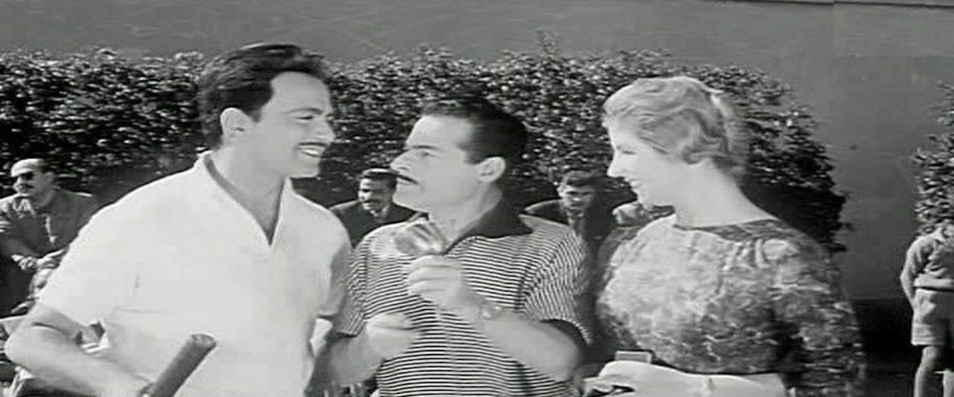 3 Men and a Woman backdrop