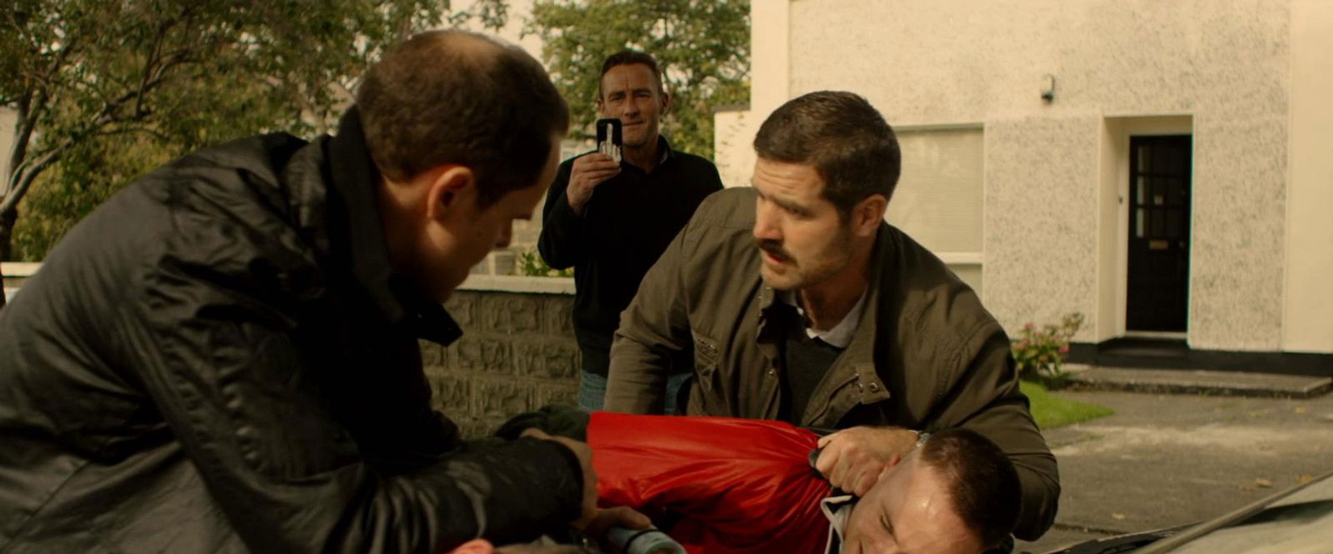 Cardboard Gangsters backdrop