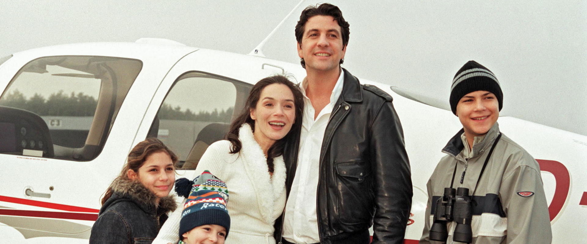 Unser Kindermädchen ist ein Millionär backdrop