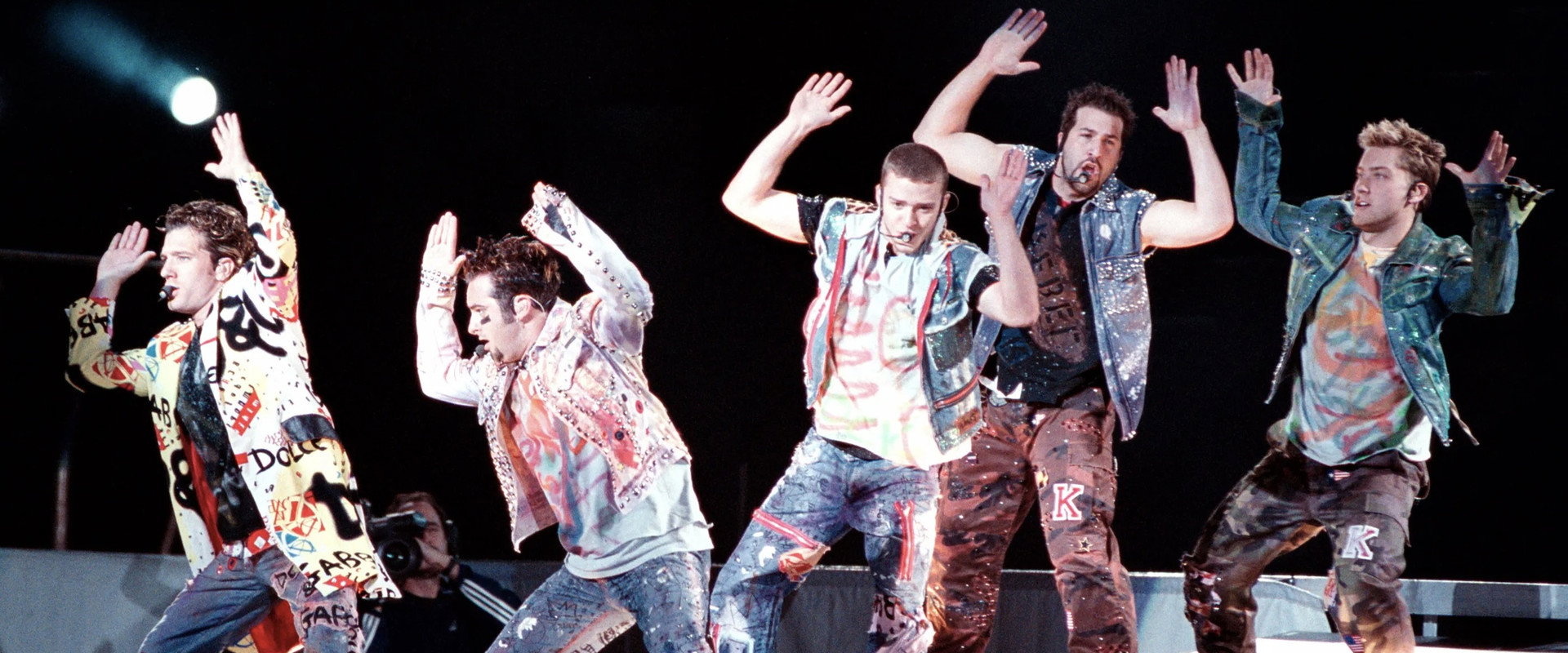 NSYNC: PopOdyssey Live backdrop