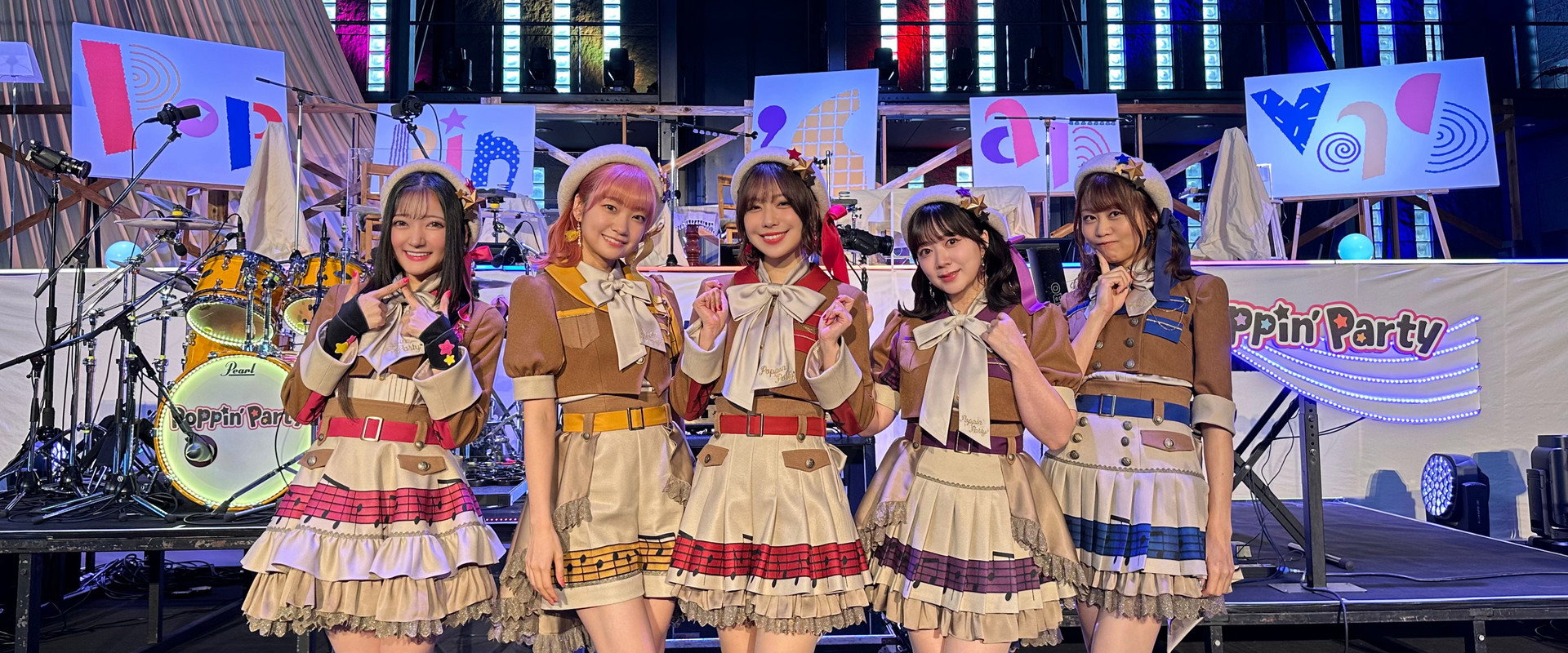 Poppin'Party LIVE 2024「Poppin'Canvas 〜芸術の秋、音楽の秋!〜」 backdrop