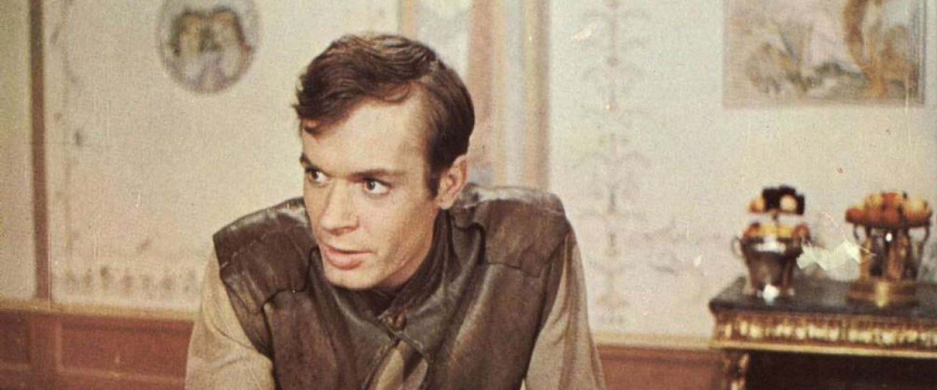 Courtesy Call backdrop