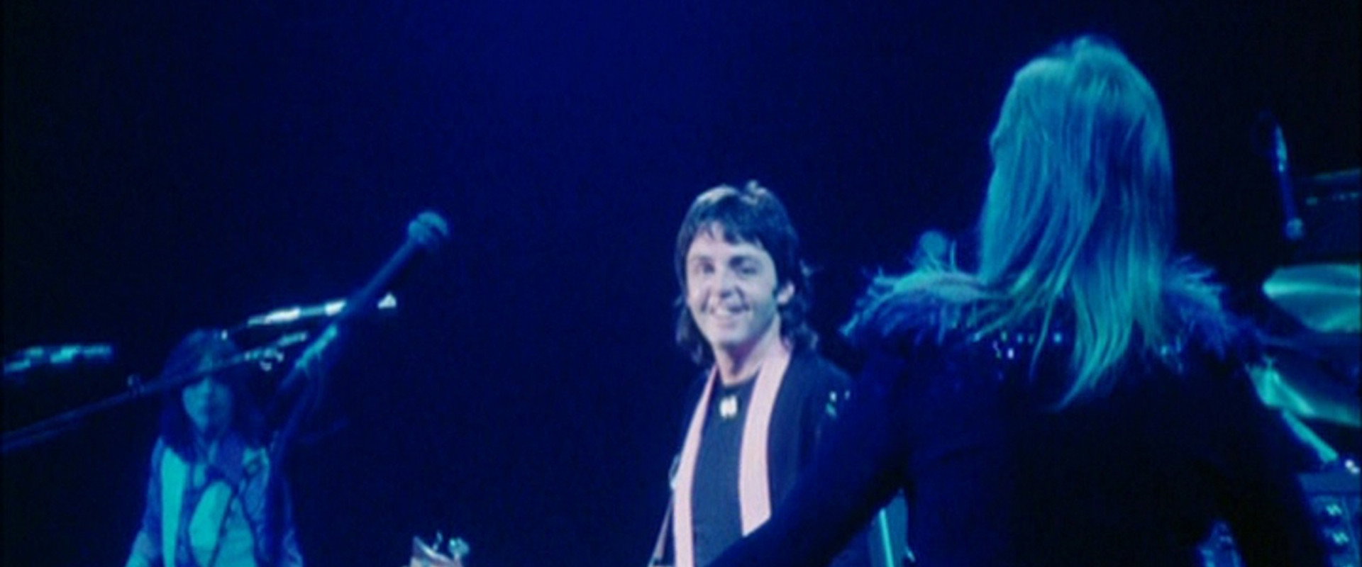 Paul McCartney & Wings: Wings Over the World backdrop