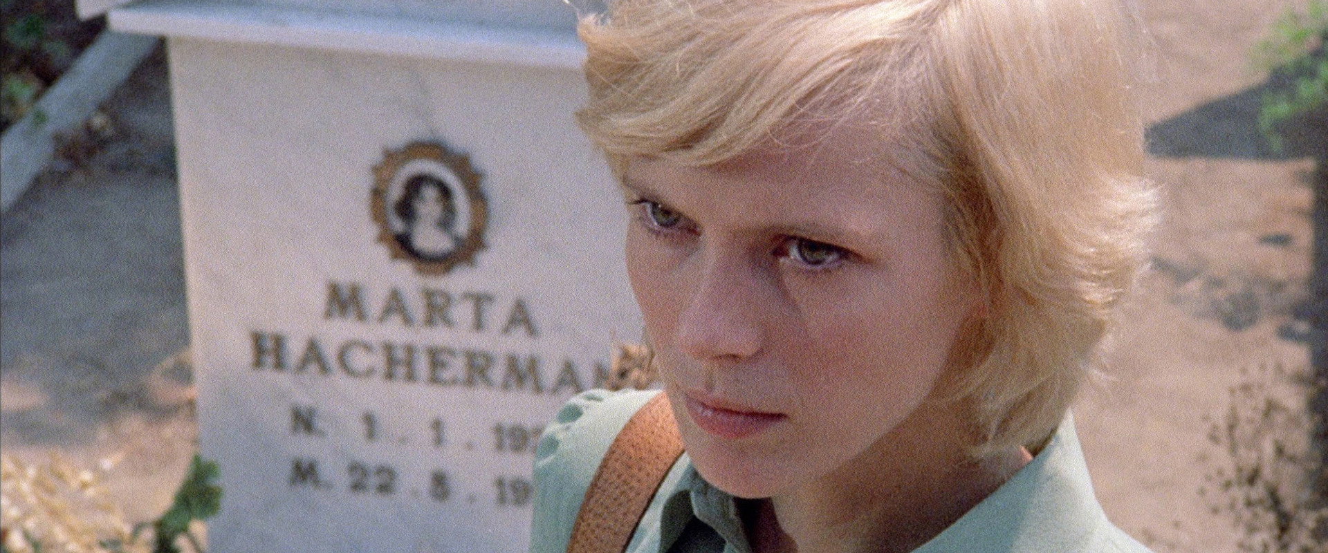 The Perfume of the Lady in Black backdrop