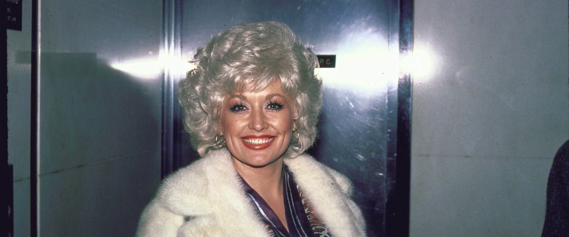 Dolly Parton: Still Rockin' backdrop