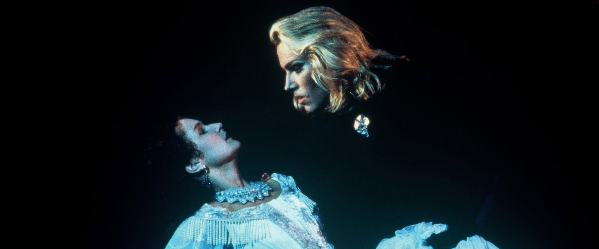 Elisabeth backdrop