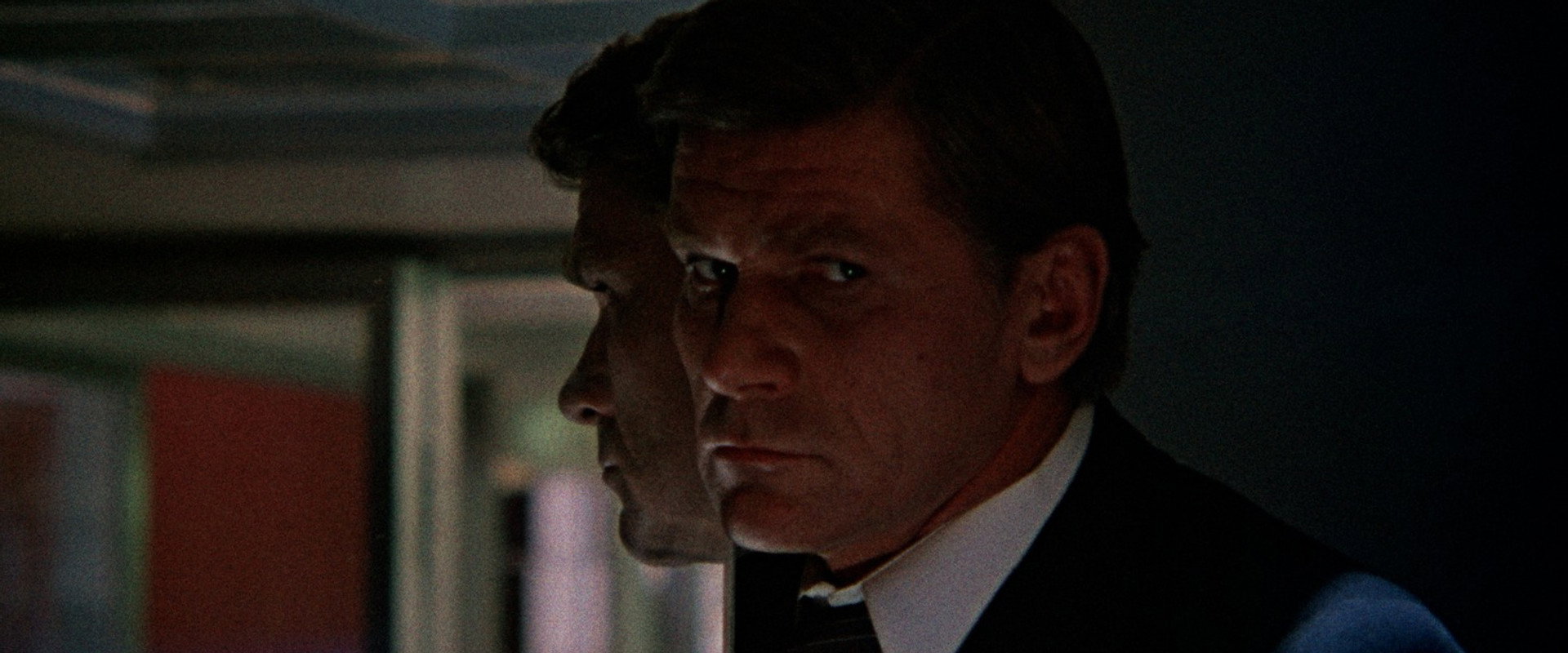 Dead Mountaineer's Hotel backdrop