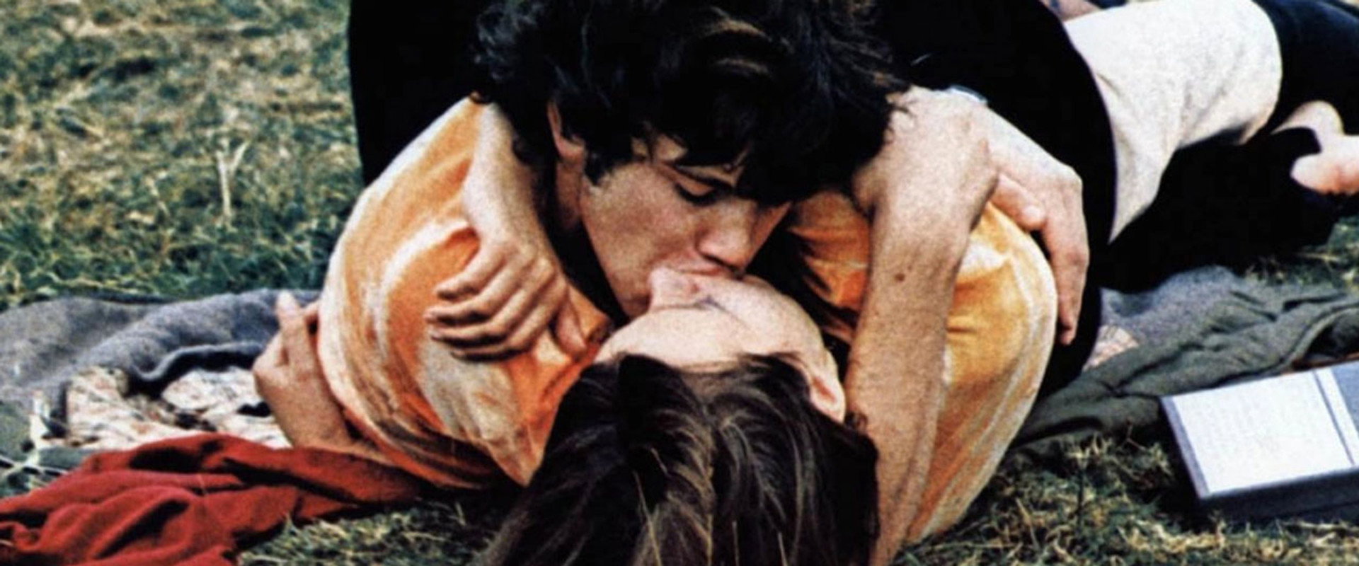 Medicine Ball Caravan backdrop