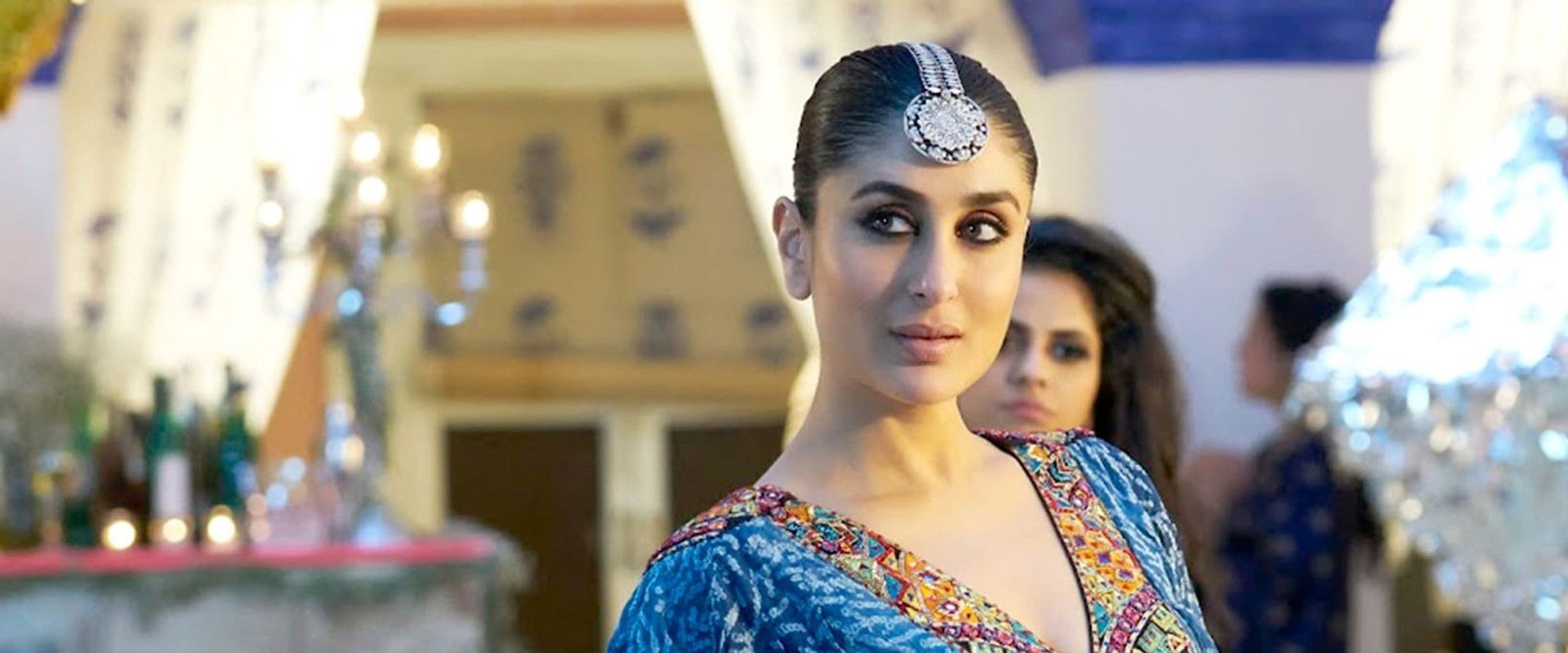 Veere Di Wedding backdrop