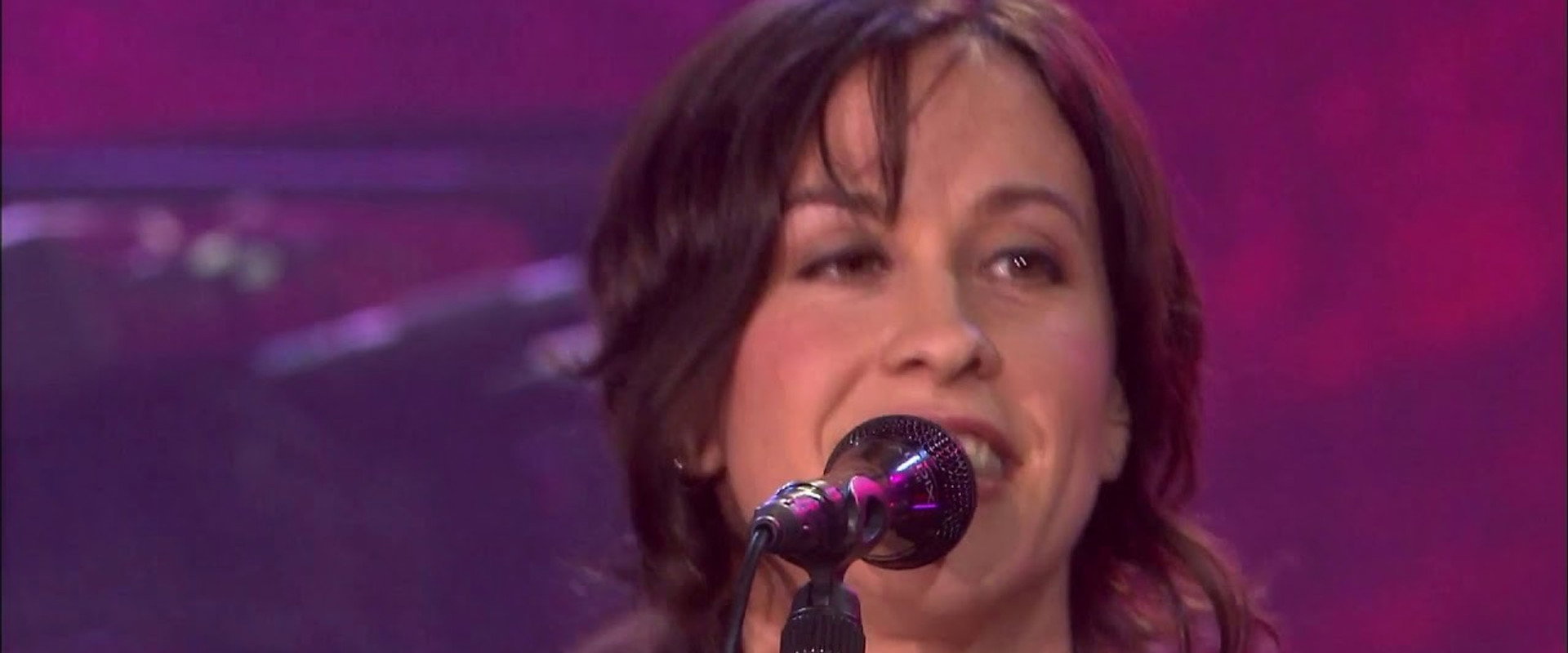Alanis Morissette: Live at Soundstage backdrop