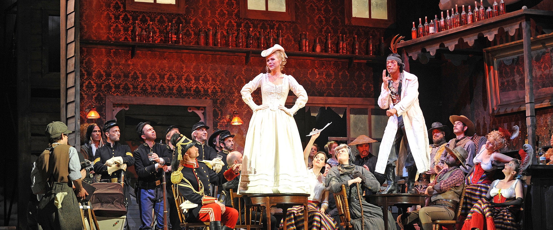 Donizetti: L'Elisir d'Amore backdrop