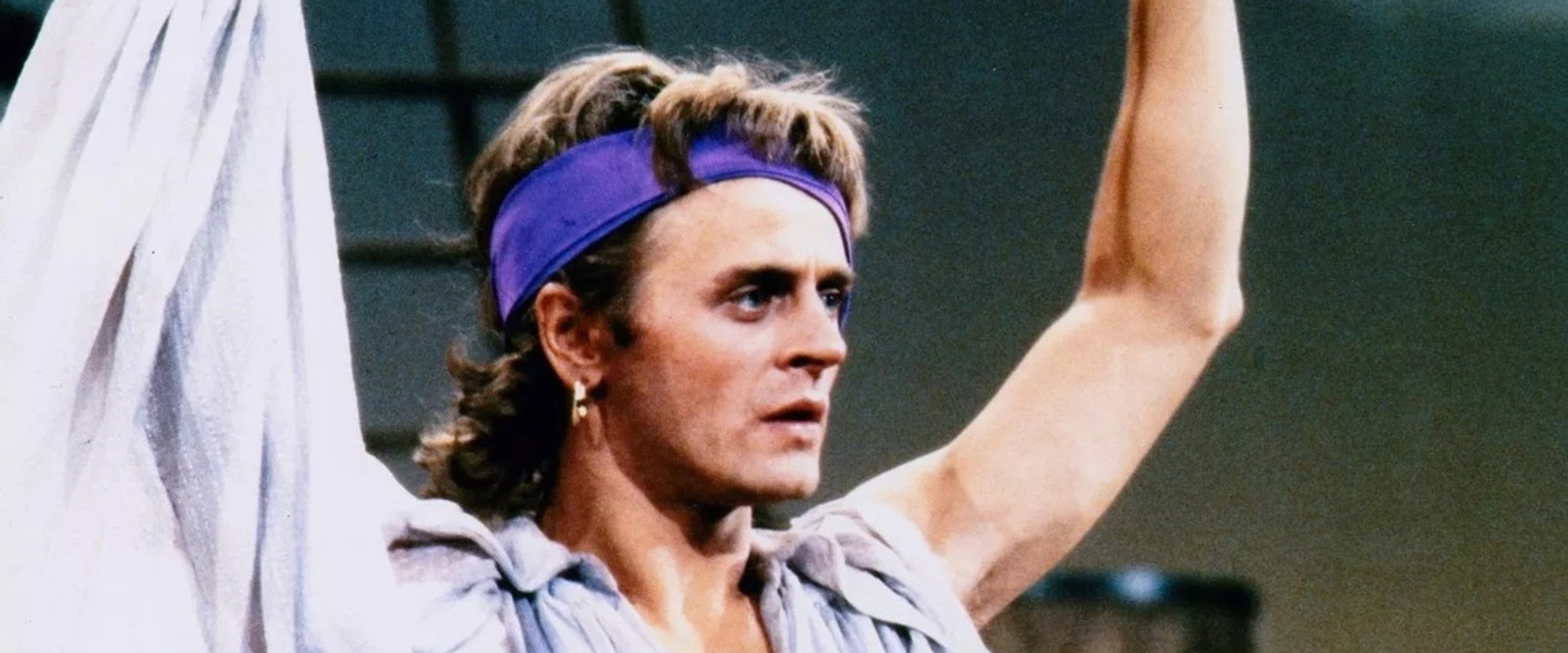 Baryshnikov in Hollywood backdrop