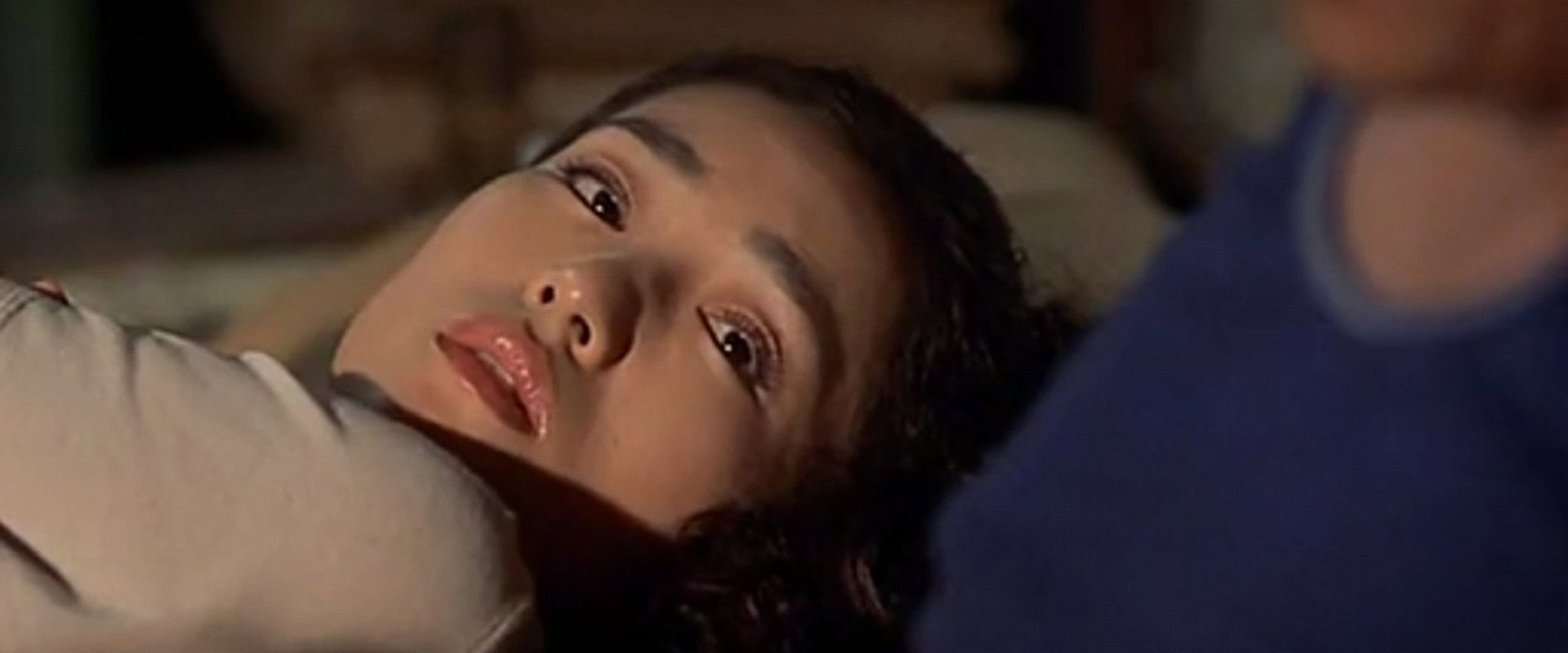 Zhou Yu's Train backdrop