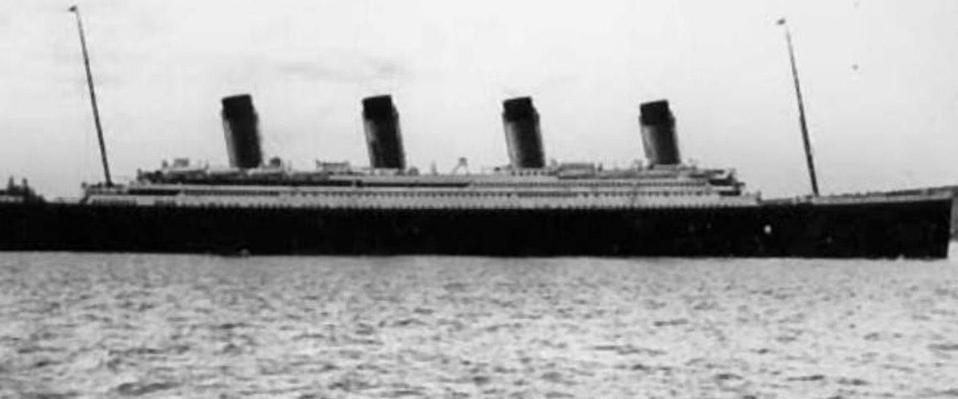 Titanic: The Complete Story backdrop