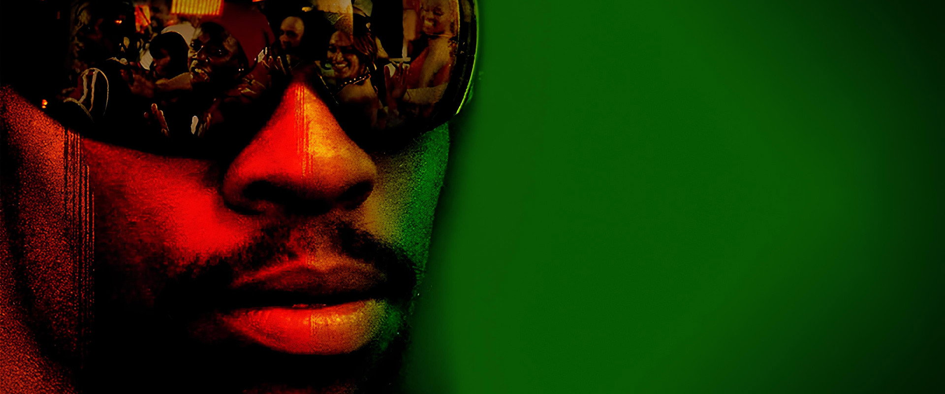 Ó Paí, Ó: Look at This backdrop