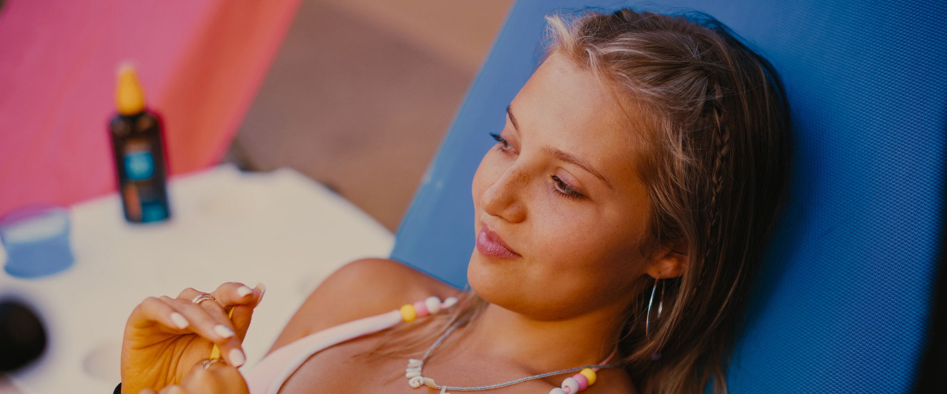 How to Have Sex backdrop