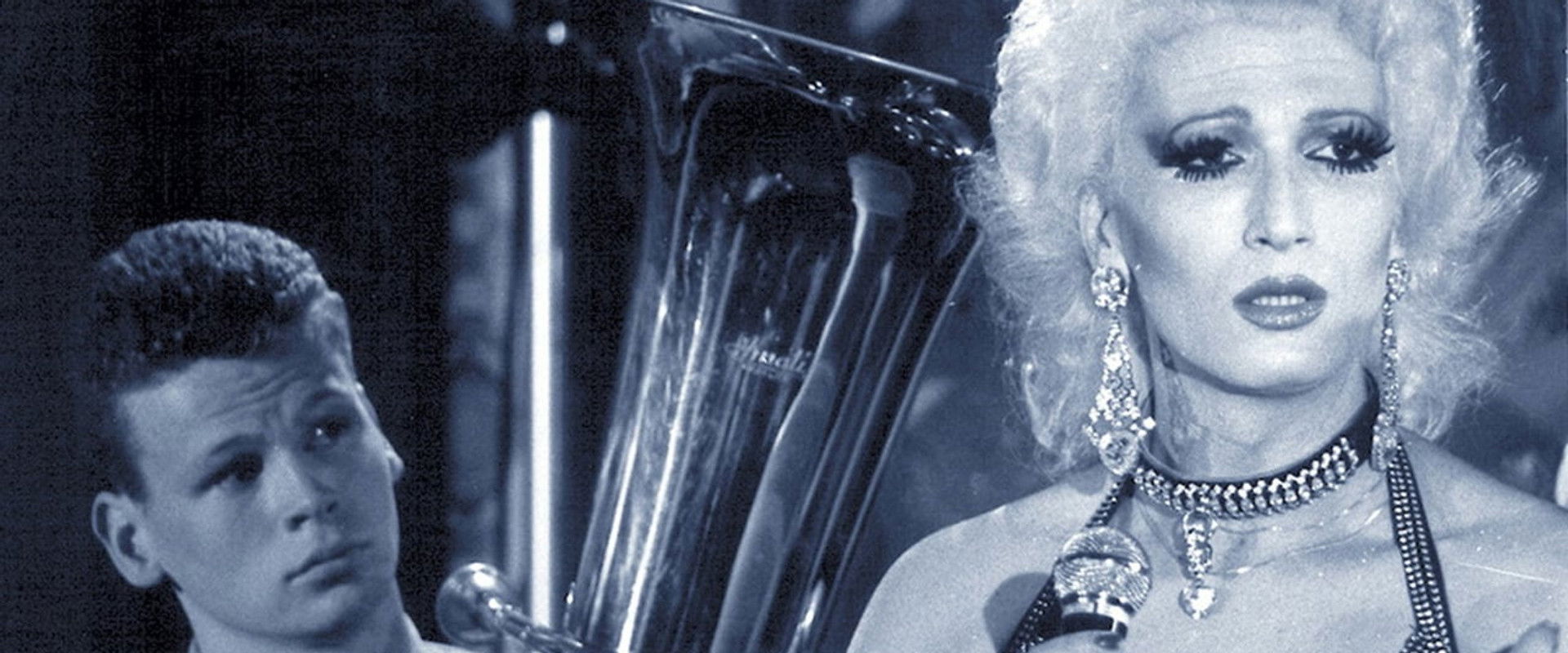 Westler: East of the Wall backdrop