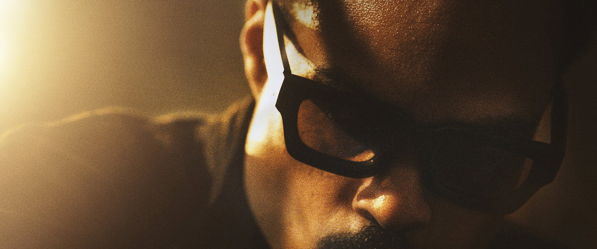 Bilal: Live at Glasshaus backdrop