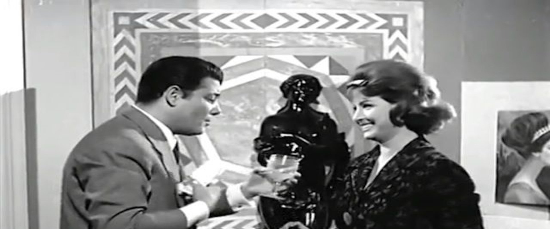 العمر أيام backdrop