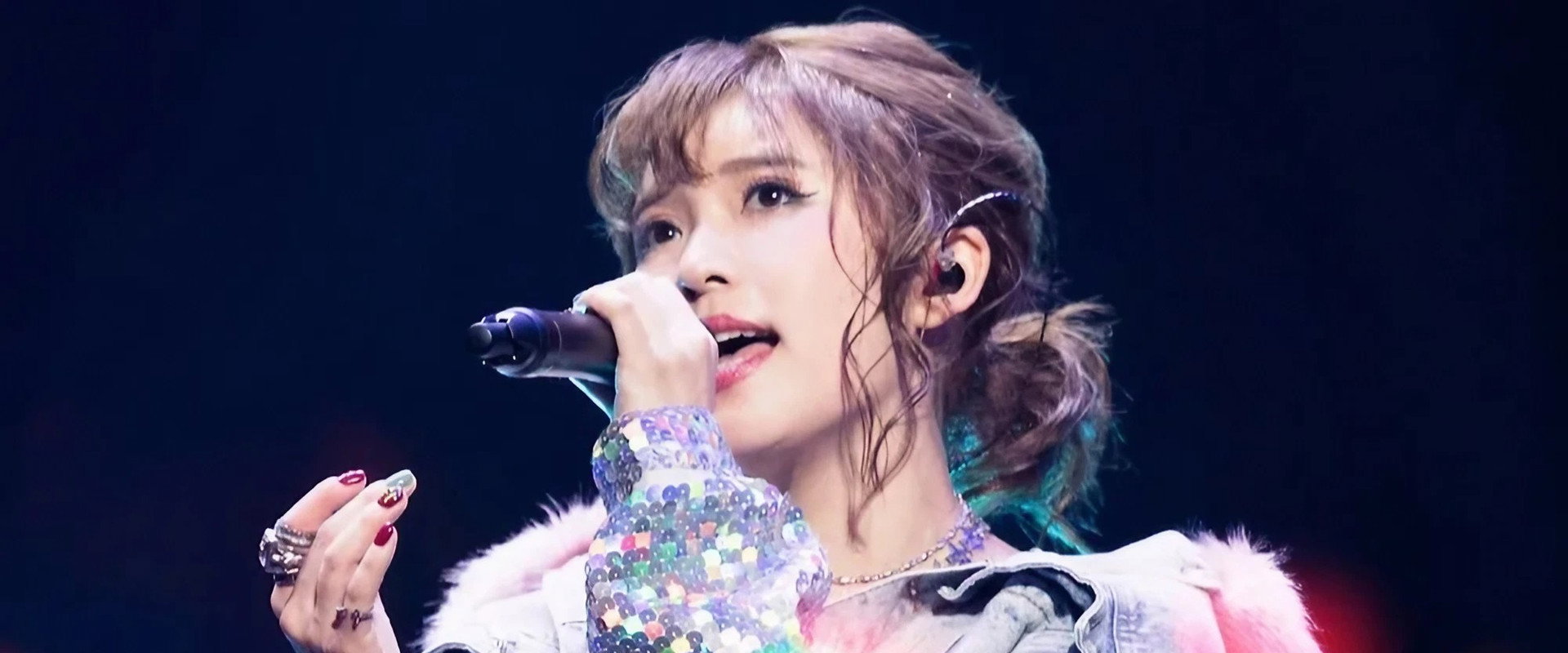 Pile Live at Budokan backdrop