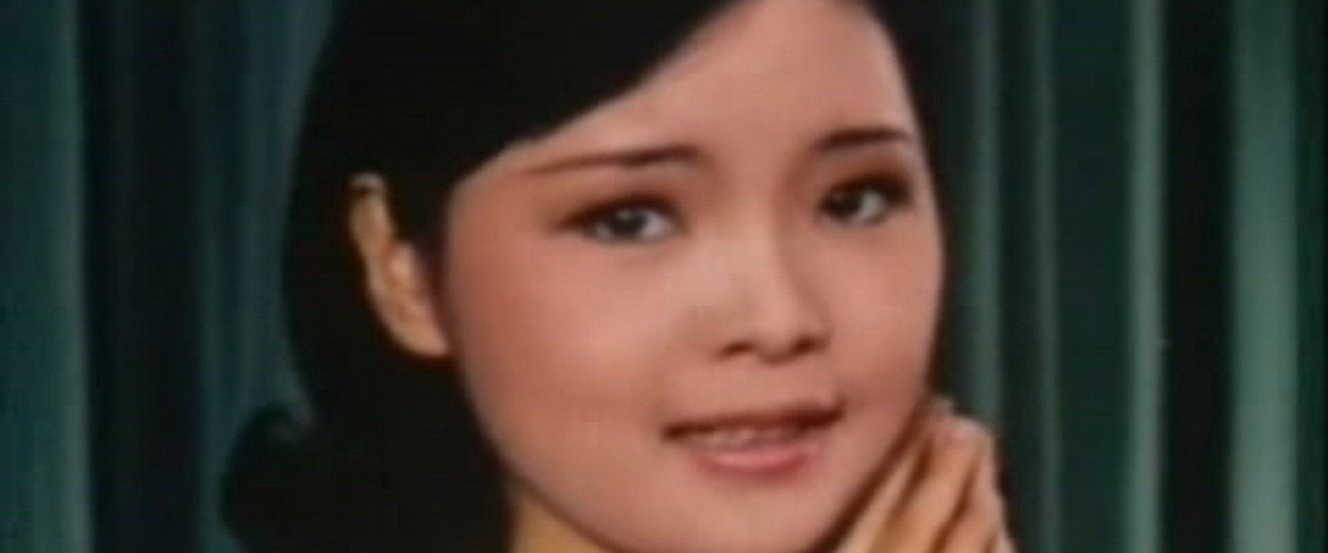 I Want to Sing backdrop