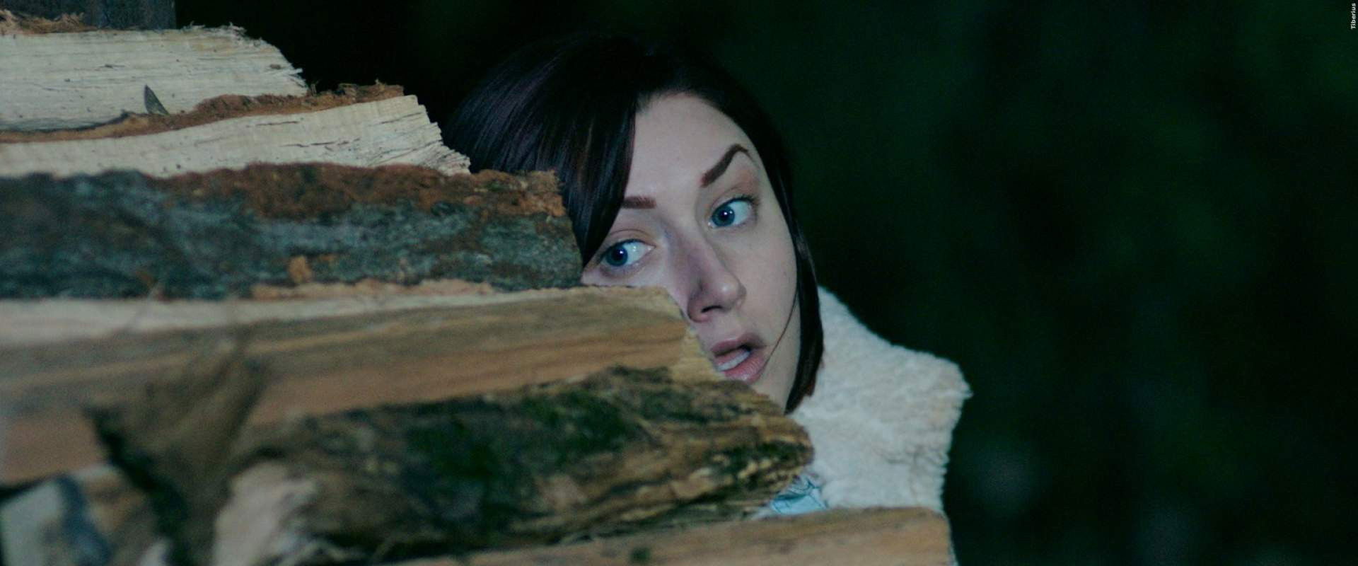 Alien Hunter backdrop