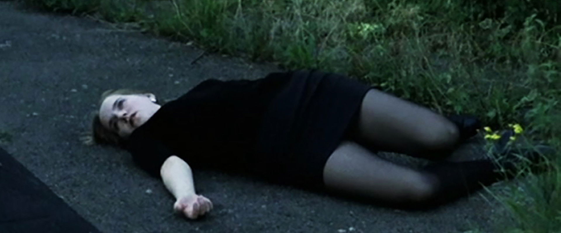 Dead Creatures backdrop