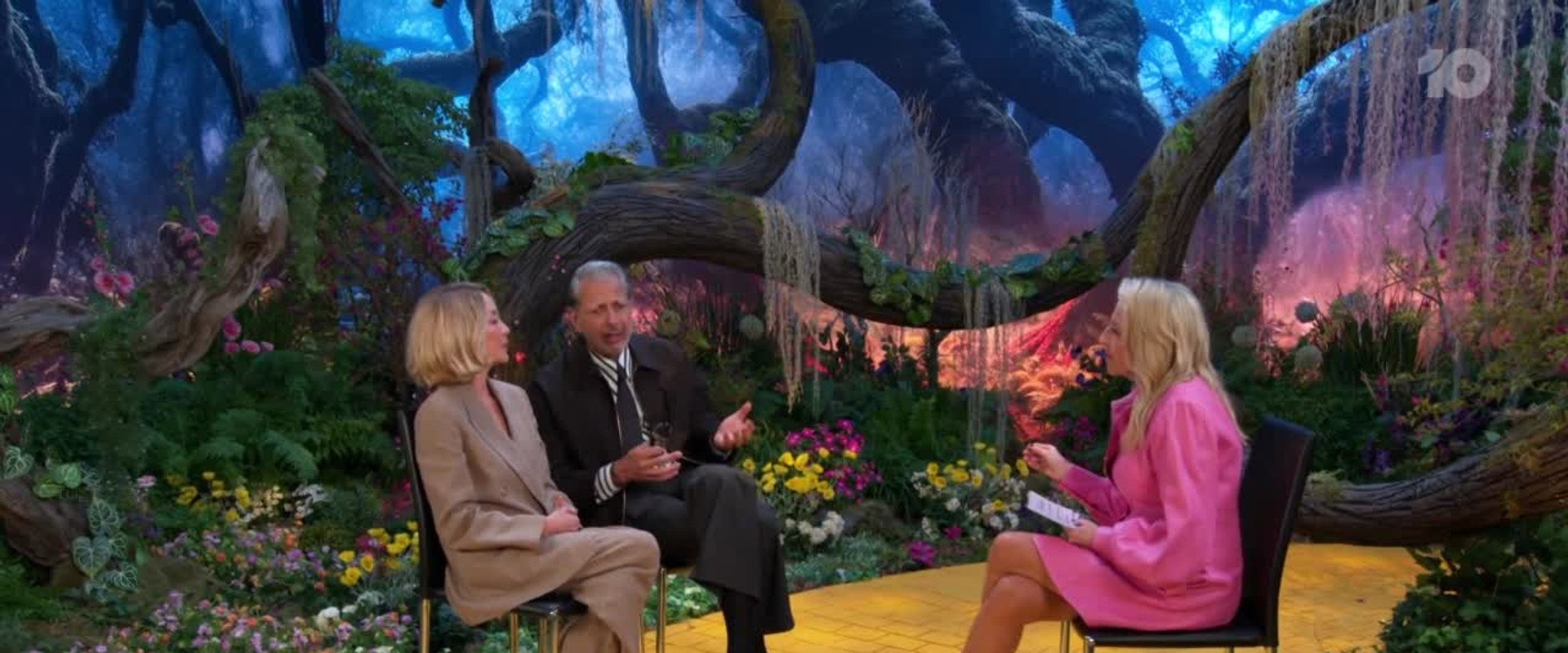 Wicked: For Good - A Sneak Peek backdrop