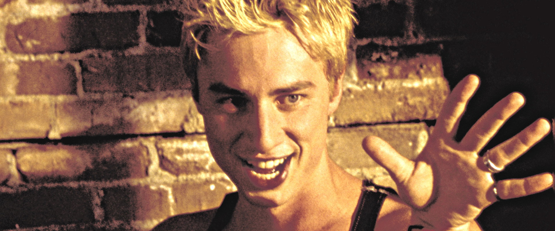 The Broken Hearts Club: A Romantic Comedy backdrop