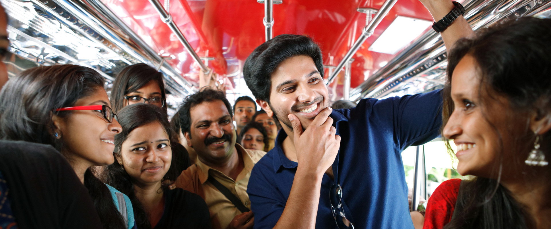 Jomonte Suvisheshangal backdrop
