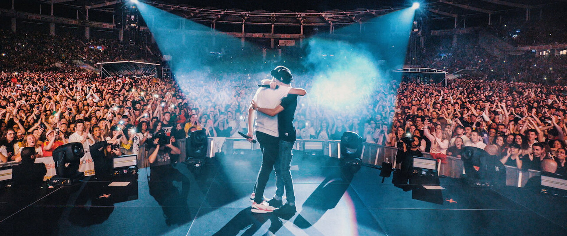 Bigflo & Oli: Hip Hop Frenzy backdrop